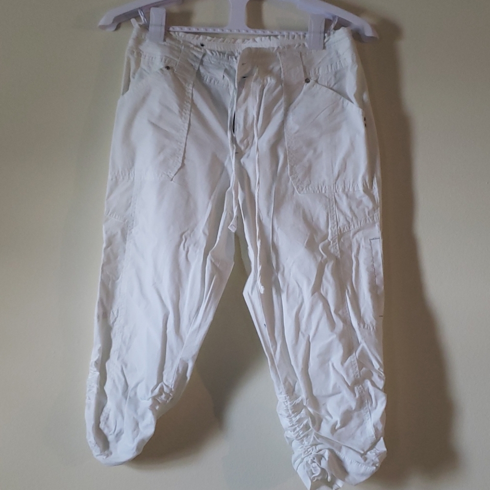 white capri
